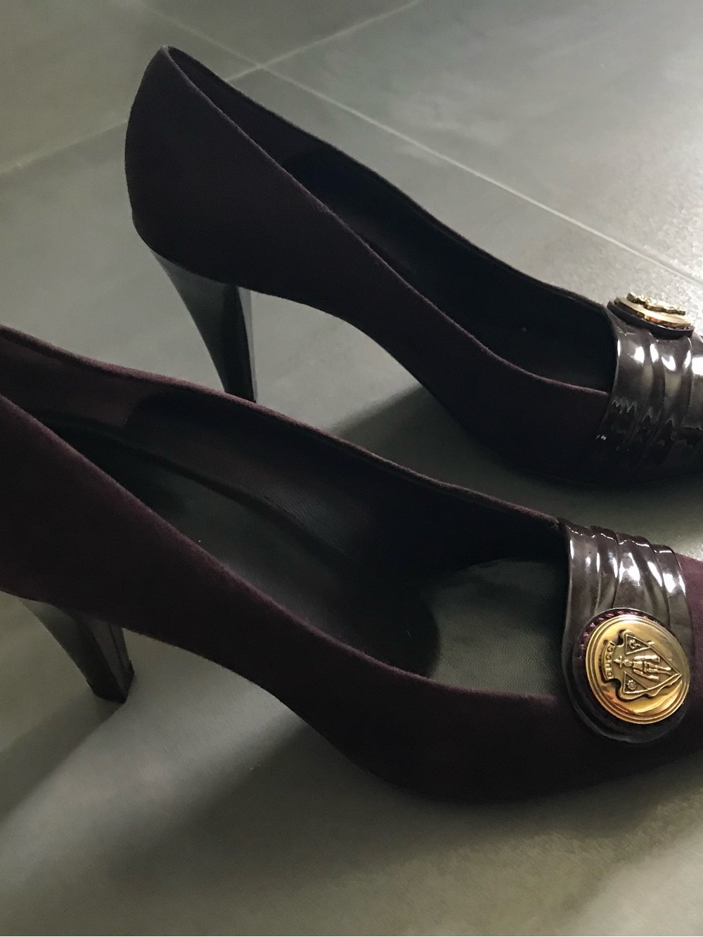 Gucci Suede Pumps Heels